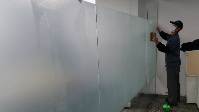 五大方法鑒別玻璃貼膜質量問題