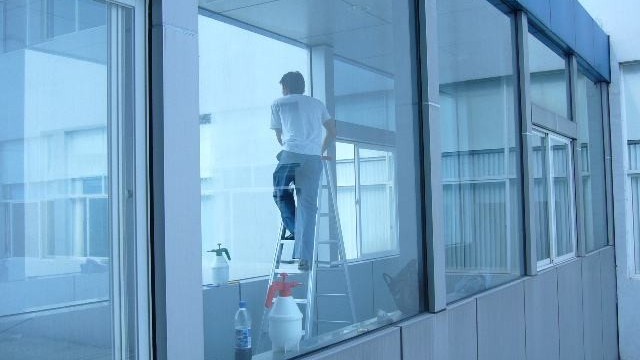 建筑玻璃貼膜的分類有哪些？